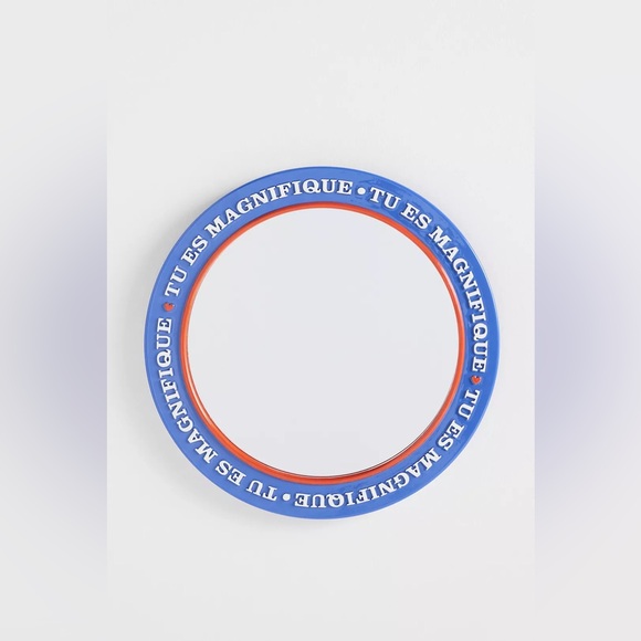 Anthropologie CLAUDETTE ROUND PETITE GALLERY WALL MIRROR
Style No. 101827707 - Picture 2 of 6